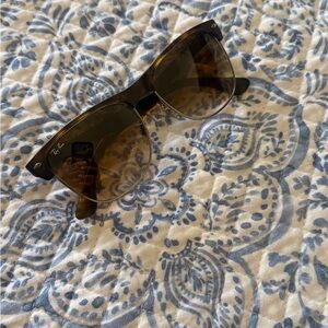 Ray-Ban Tortoise Shell Sunglasses